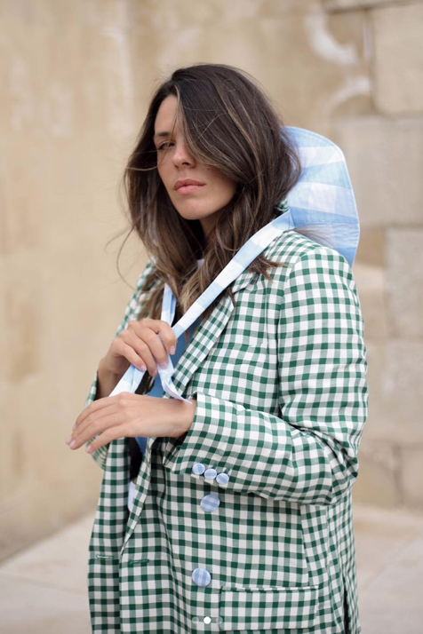 nos ha sorprendido no es tanto el look en sí (que nos alucina), sino que haya sido Laura Matamoros la que nos lo haya descubierto.